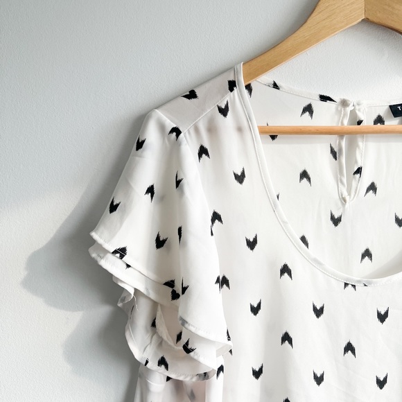 Torrid Georgette Flutter Sleeve Blouse - Picture 7 of 10